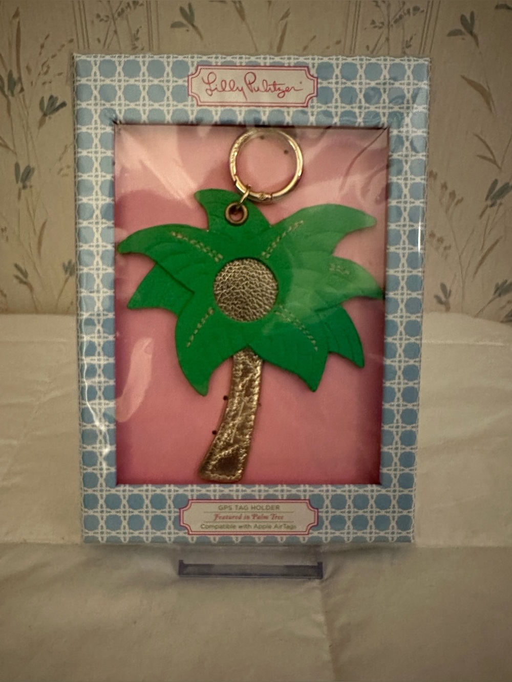Lilly Pulitzer Palm Tree Key Ring Tag Holder